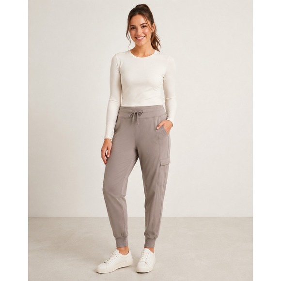 Athleta Pants - Athleta Women's Medium Petite Rainier Cargo Jogger Taupe Fleece Pants